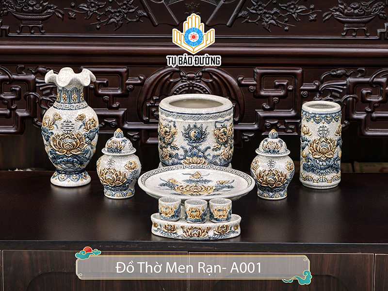 Bộ đồ thờ men rạn Bát Tràng với 1 mâm bồng cho bàn thờ nhỏ
