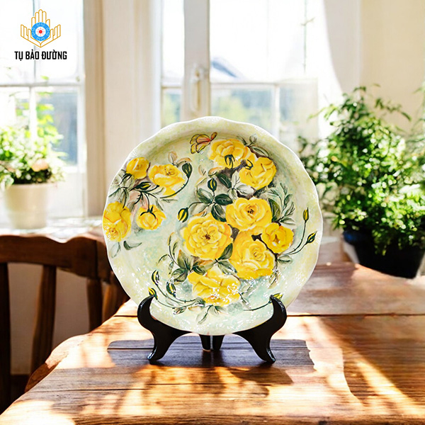 Đĩa Cảnh Trưng Bày Vẽ Hoa Hồng Vàng - Gốm Sứ Bát Tràng
