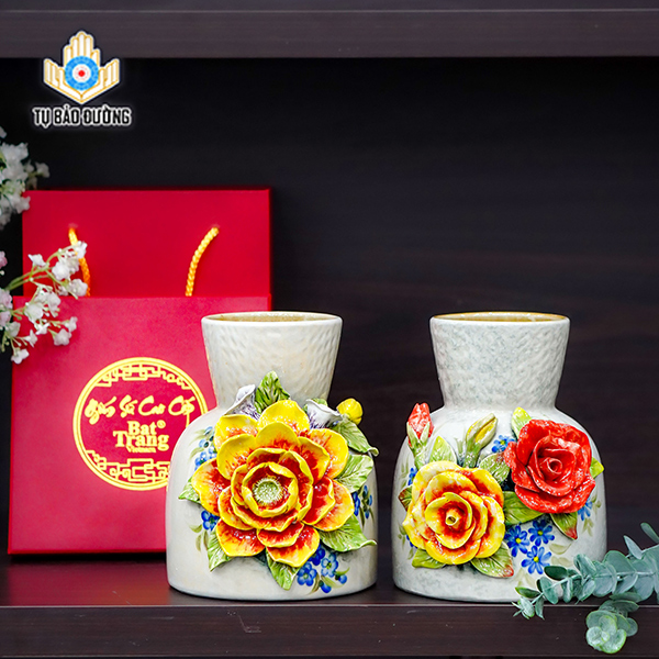 Bộ Bình Decor Hoa Hồng Đỏ, Vàng Đắp Nổi - Gốm Sứ Bát Tràng