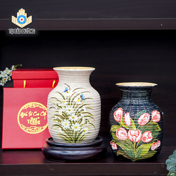 Đôi Bình Cắm Hoa Vẽ Tulip, Cúc Trắng - Gốm Sứ Bát Tràng